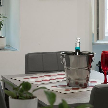 Appartamento Flavia'S House Roma Esterno foto